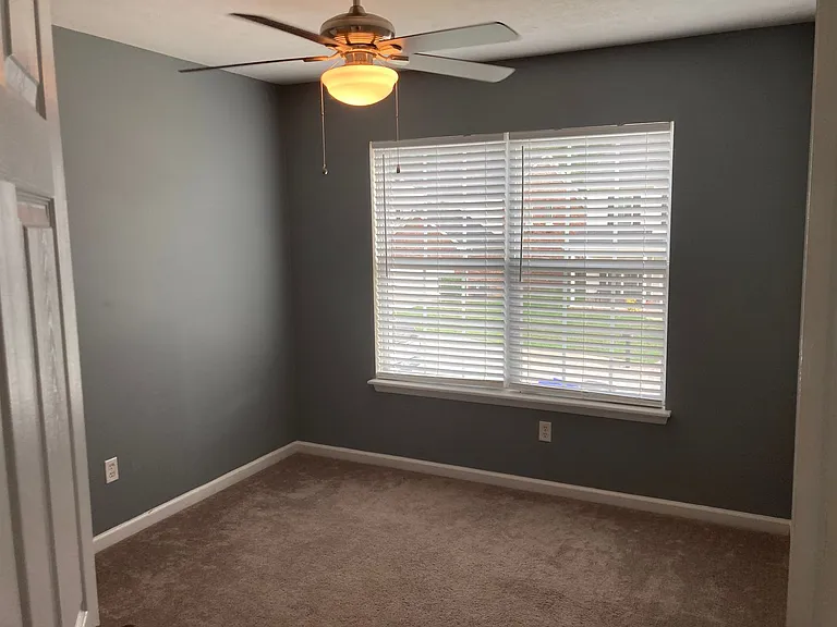 7593 Pleasantville Way — Photo 26