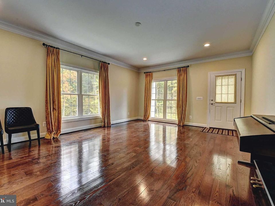 5824 Doyle Rd, Clifton, VA 20124 Zillow