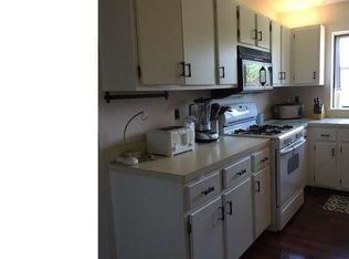 331 Wood Mill Dr #331, East Windsor, NJ 08512