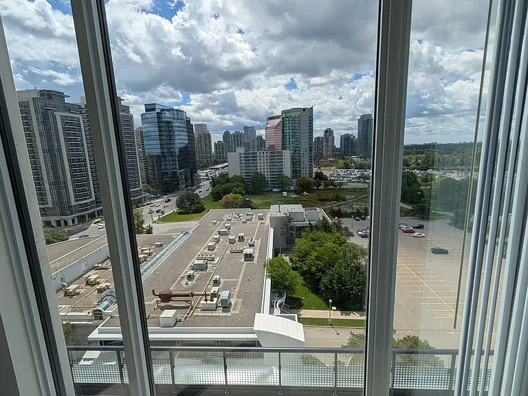 5858 Yonge St #1123 — Photo 4