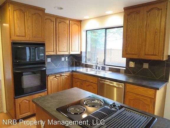 5th image of 702 119th St S #A