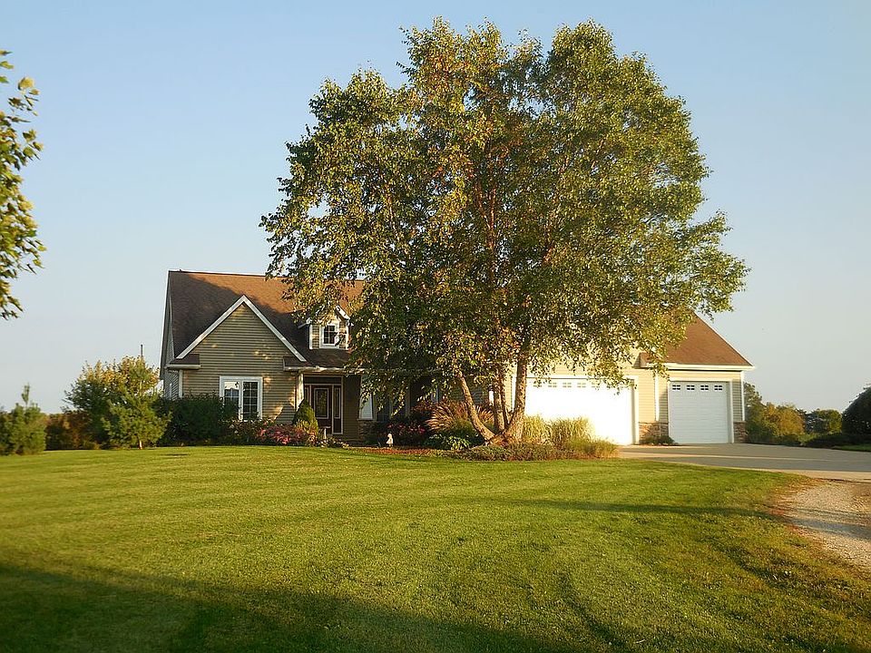 1st image of 2217 4th St