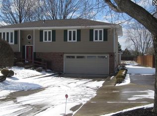 16052 Prospect Rd, Strongsville, OH 44149