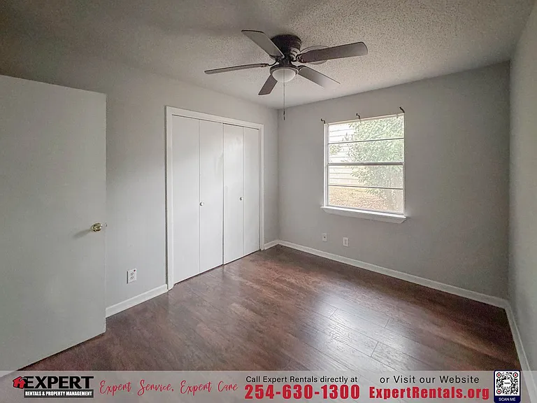 808 Carmen St — Photo 13