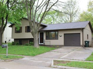 1824 Gleason Ave, Iowa City, IA 52240