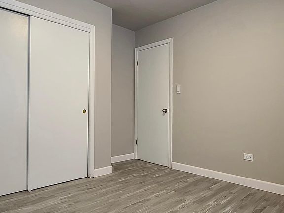 3rd image of 434 N Ardmore Ave