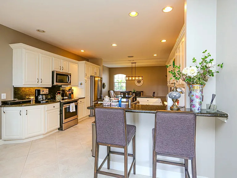 5945 Paradise Cir — Photo 46