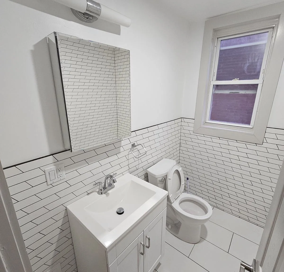 558 Main Street - 558#3C — Photo 2
