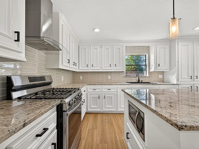 11507 Oak Valley Dr — Photo 25