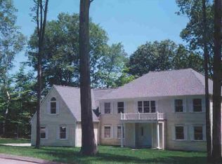 17 Fox Ridge Ests, New Milford, CT 06776