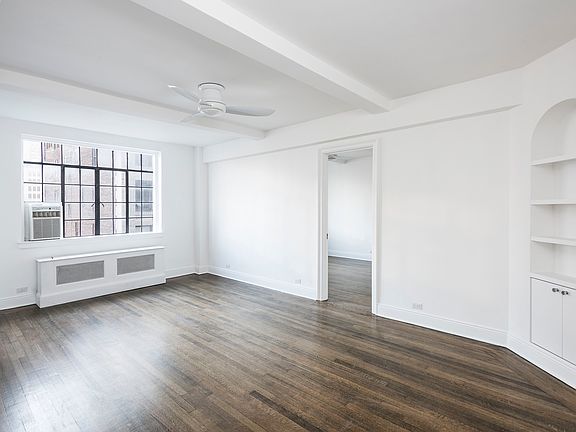 4th image of 81 Irving Pl APT 10B