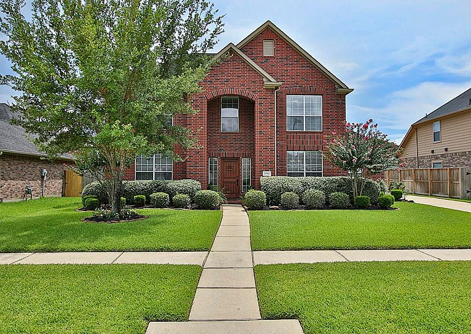 1st image of 15006 Southern Cypress Ln