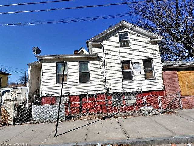 1st image of 146 Carlisle St