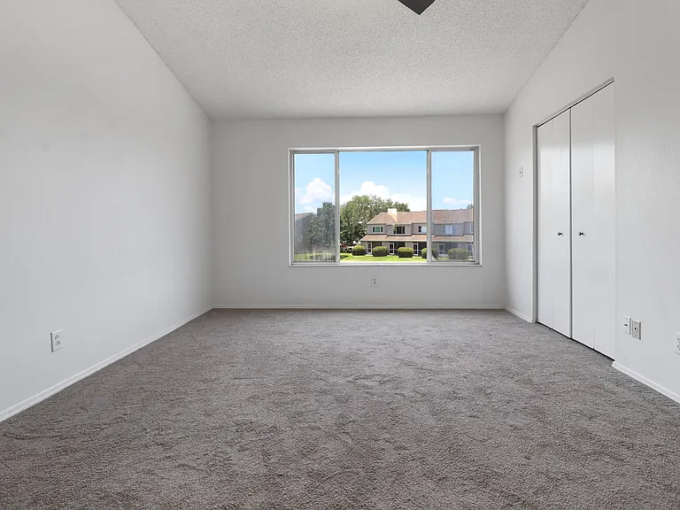 6367 Bayside Key Dr — Photo 22