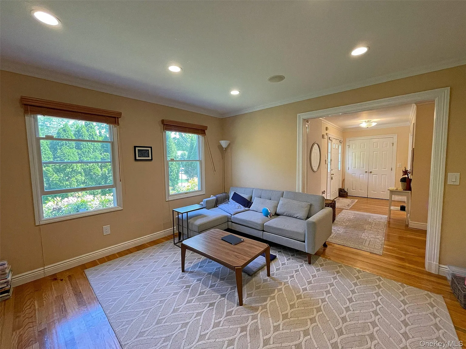3 bed, 2.5 bath, 1700 sqft, $7,000 — Photo 3
