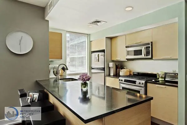 Rented by Metropolitan Property Group | media 24