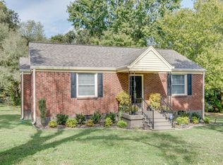 2307 Shadow Ln, Nashville, TN 37216
