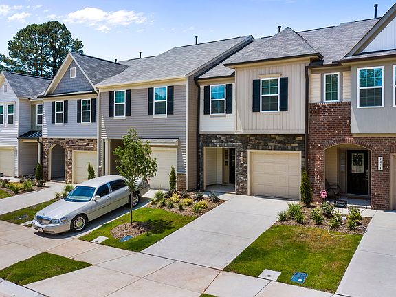 2nd image of 1409 Sunset Peak Way