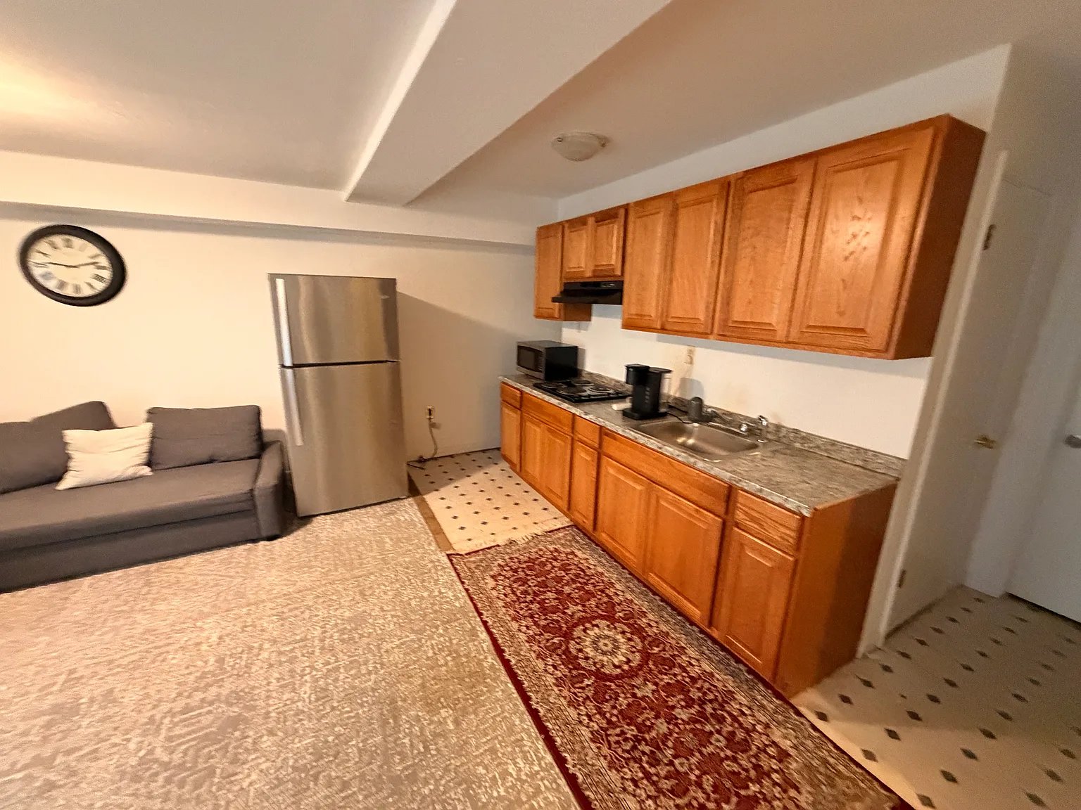 1 bed, 500 sqft, $1,300 — Photo 4