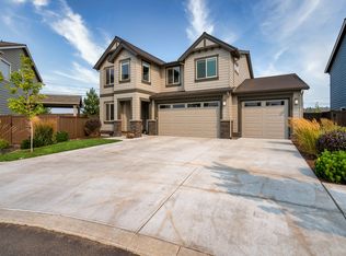 3775 SW Badger Ct, Redmond, OR 97756