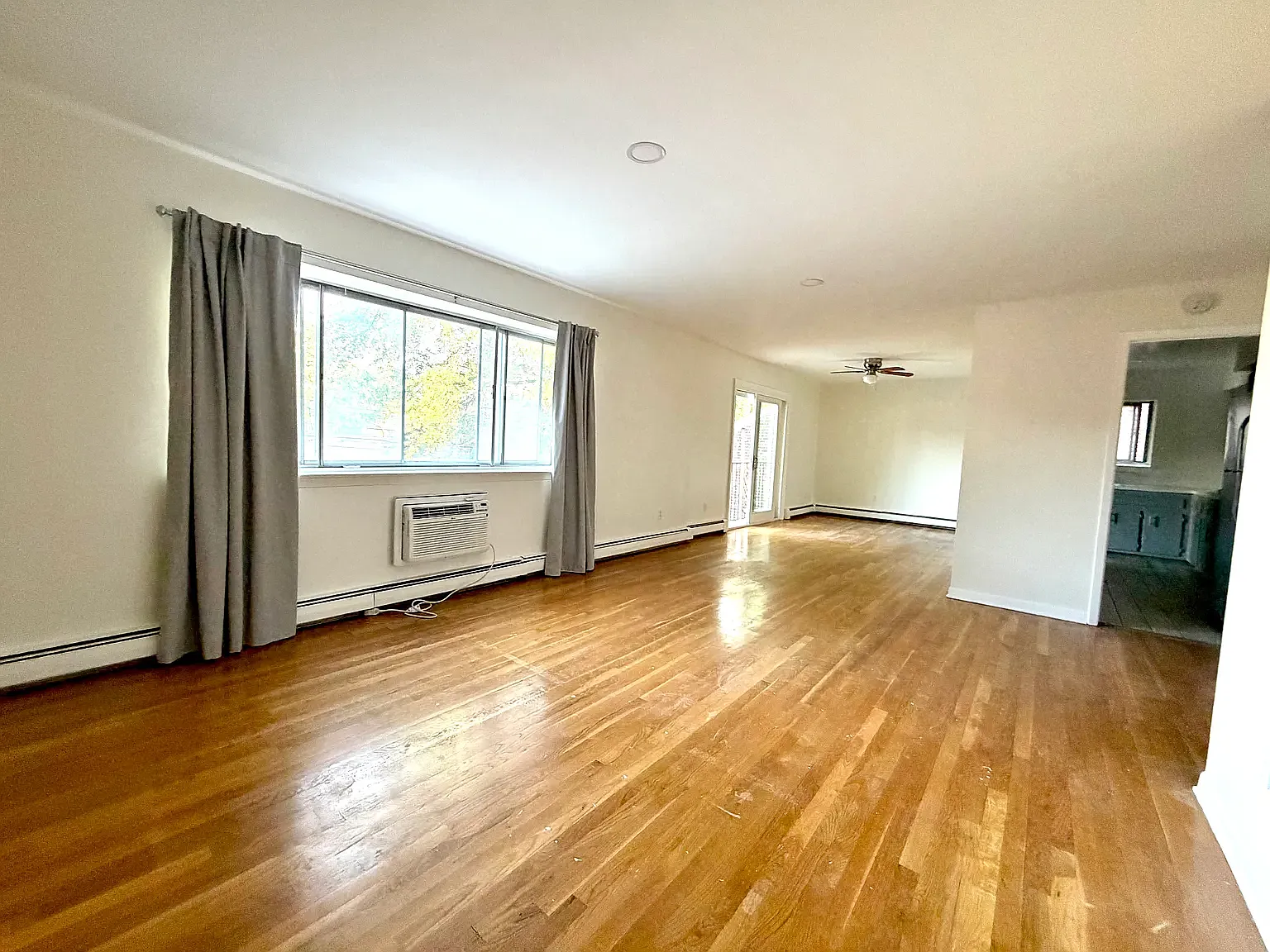 6037 Delafield Avenue — Photo 2