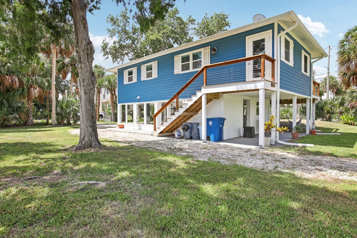 Pine Island Dr-S0908-003.jpg