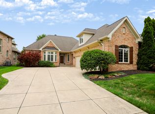15478 Long Cove Blvd, Carmel, IN 46033