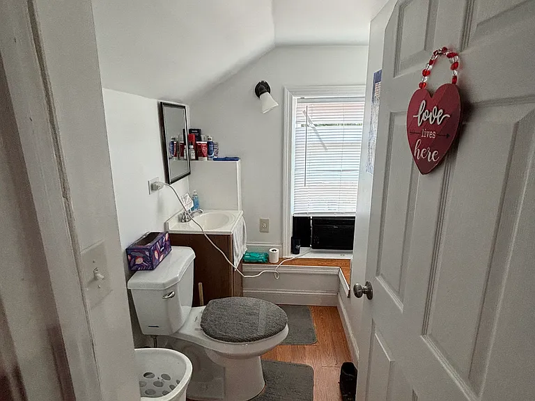 26 Brewer St #2 — Photo 25