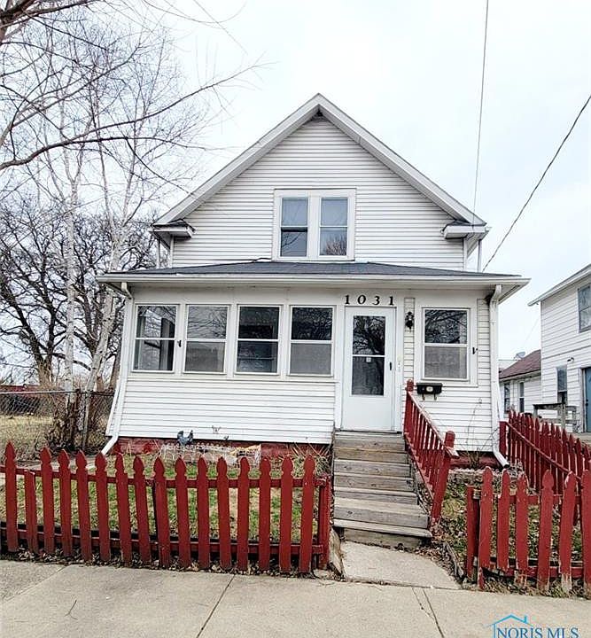 1st image of 1031 N Michigan St