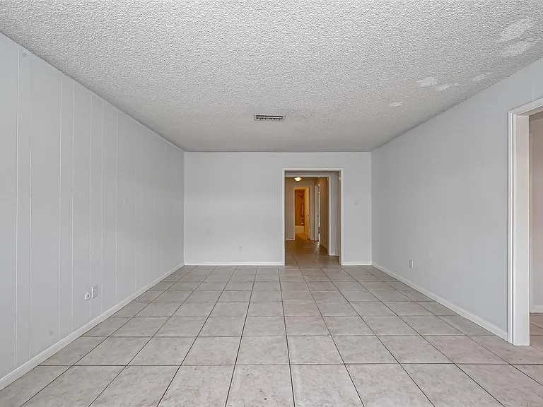 14179 Misty Meadow Ln — Photo 15