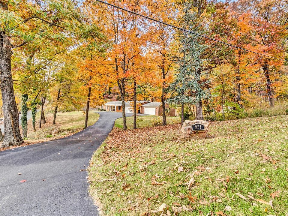 851 Skyview Rd, Salem, VA 24153 Zillow