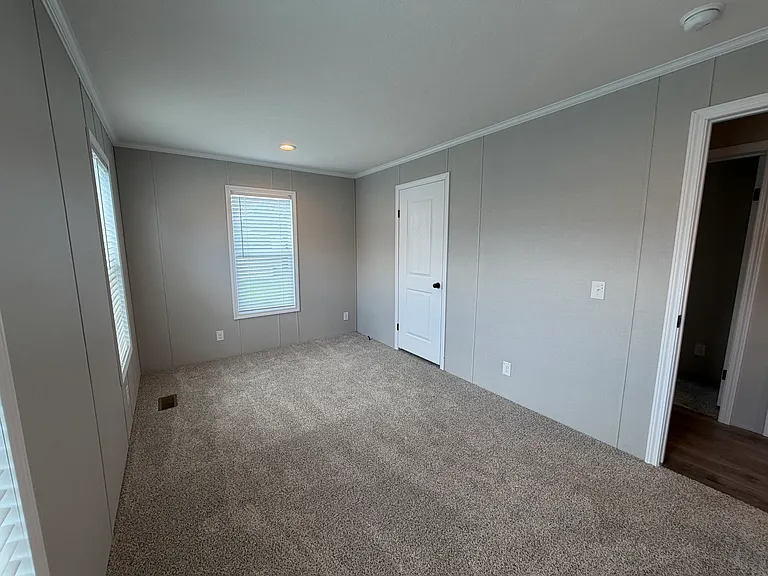 1350 Progress Way #112B — Photo 14