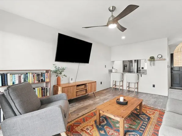 51 Kopi Ln #4-204, Wailuku, HI 96793