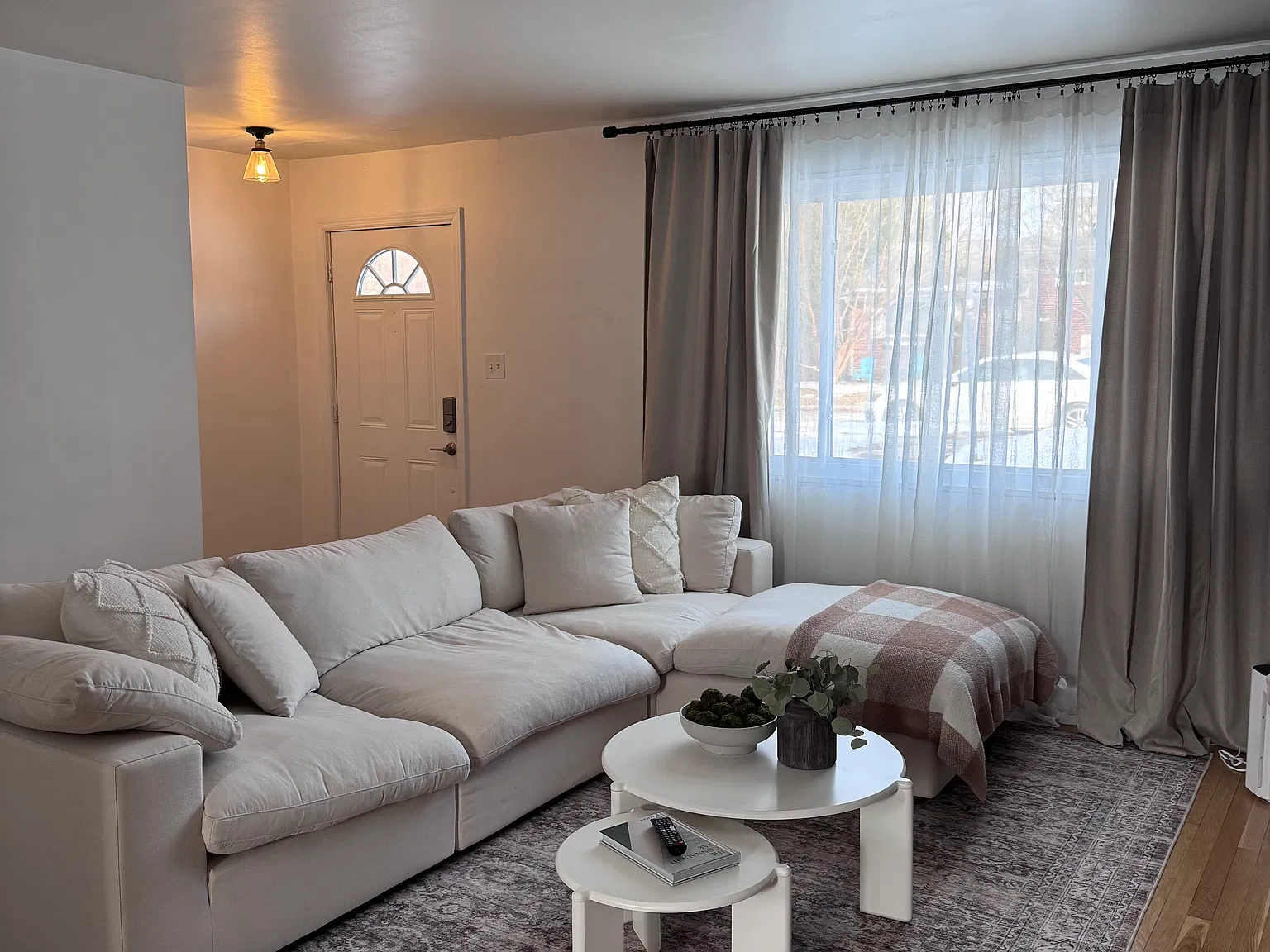 12122 Otis Dr — Photo 2