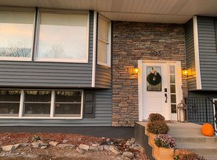 103 Stephens St, Moscow, PA 18444