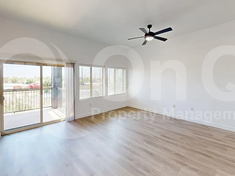 9160 N 67th Ave #207 — Photo 7