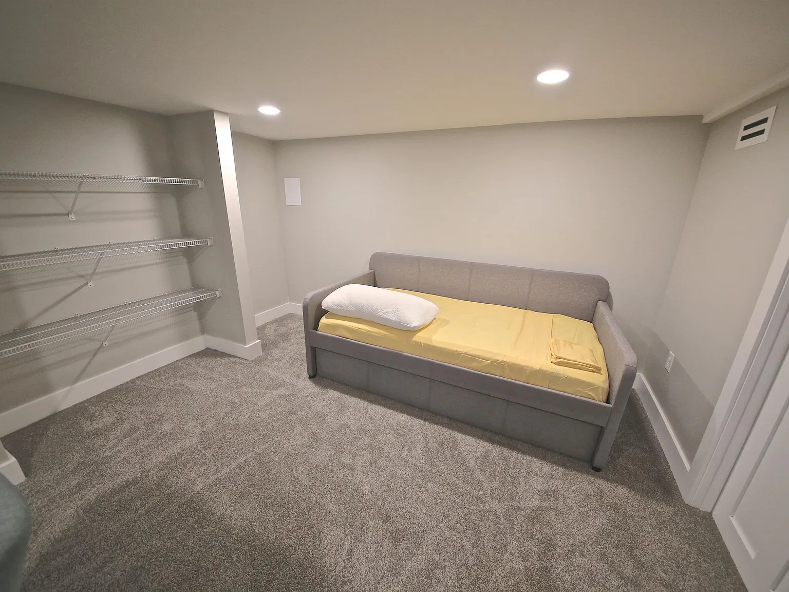 113 East Southern Drive - 1 — Photo 4