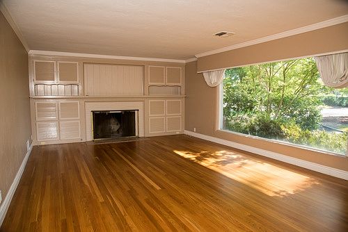2nd image of 3171 Morse Ave