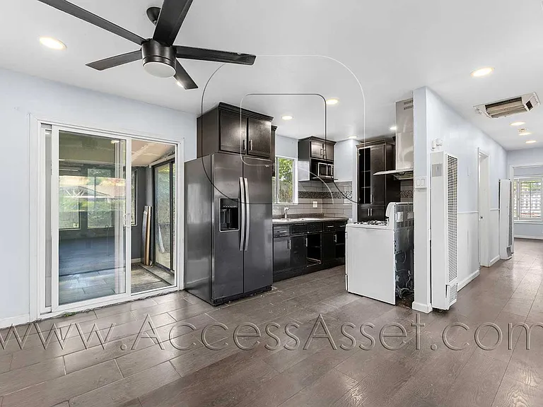 (*) Davis 402 — Photo 3