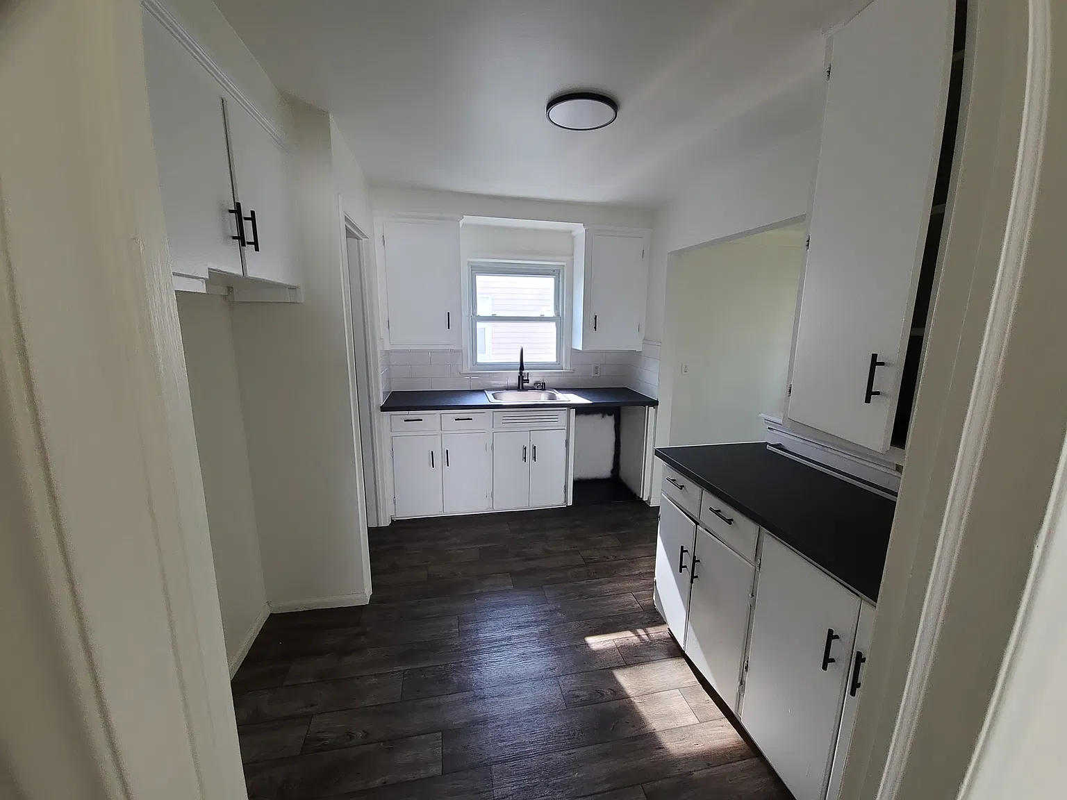 20412 Wakenden Street - 1 — Photo 2