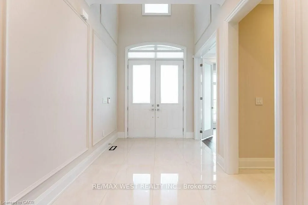 4 bed, $7,500 — Photo 3