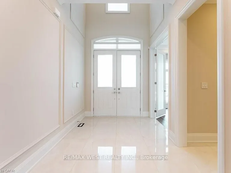 119 Jay St — Photo 3