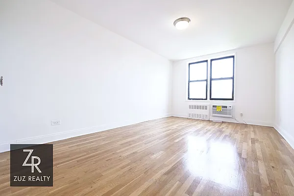 Rented by Zuz Realty | media 16