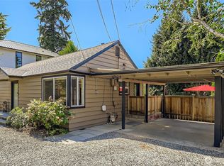 13511 30th Ave NE, Seattle, WA 98125