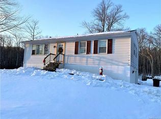 38 Kisor Rd, Highland, NY 12528