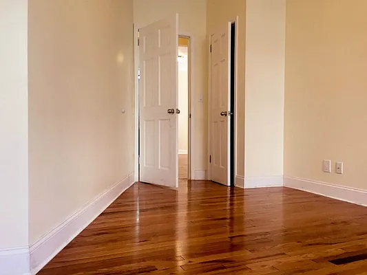 Rented by Sovereign Associates | media 12