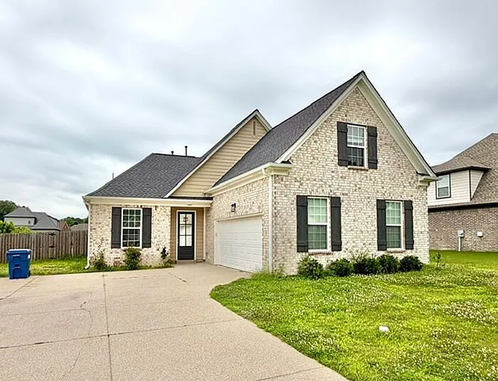 5893 Tucker Landing Dr