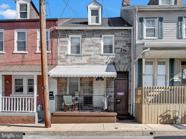 327 S 3rd St, Columbia, PA 17512