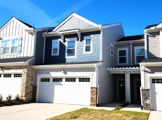 112 Golden Gate Ln, Chapel Hill, NC 27516