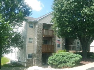 135 Vixen Cir APT C, Branson, MO 65616